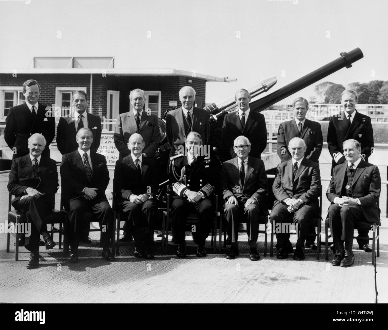 - Officiers de la Marine royale d'hôte sous-marins Le Déjeuner - Gosport, Hampshire Banque D'Images