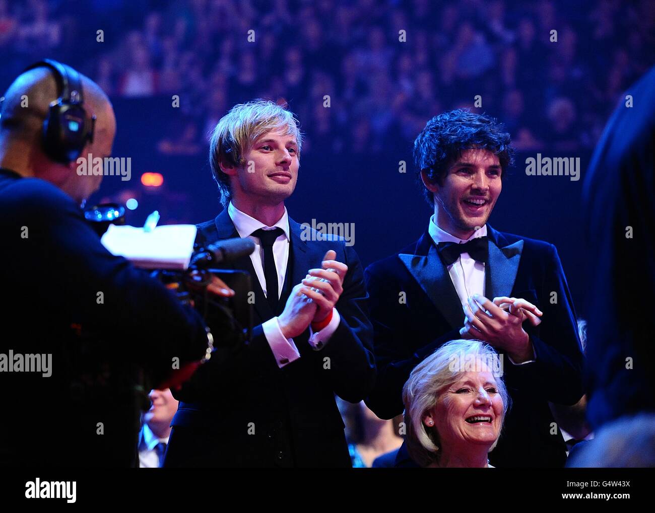 National Television Awards 2012 - spectacle - Londres.Bradley James et Colin Morgan lors des prix de l'ont 2012 à l'O2, Greenwich, Londres Banque D'Images