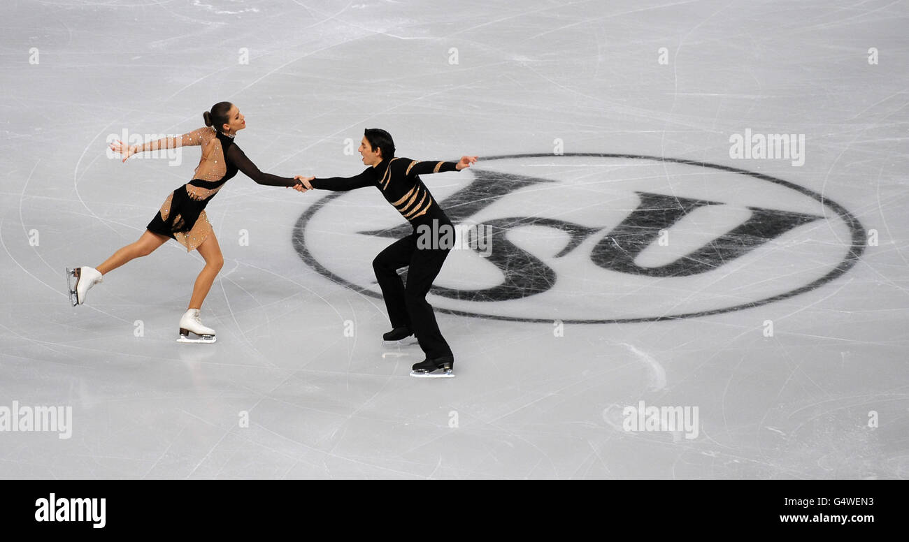 Alisa Agafonova et Alper Ulca en Turquie en action pendant la ronde préliminaire de la danse sur glace libre de la compétition pendant les Championnats européens de patinage artistique à l'arène Motorpoint, Sheffield Banque D'Images