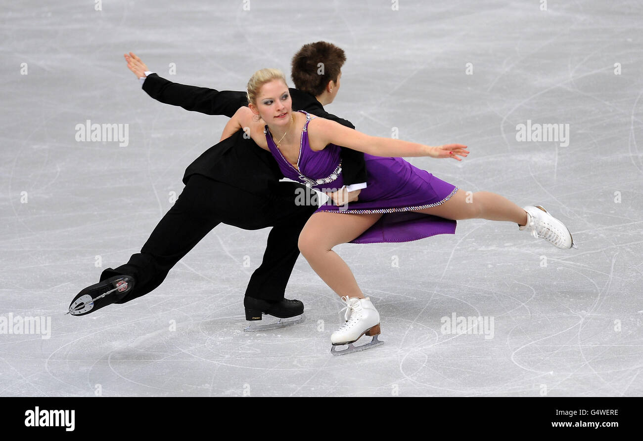 La majeure Dora Turoczi et Balazs de Hongrie en action lors de la ronde préliminaire de la danse sur glace Free Dance compétition pendant les championnats européens de patinage artistique à la Motorpoint Arena, Sheffield Banque D'Images