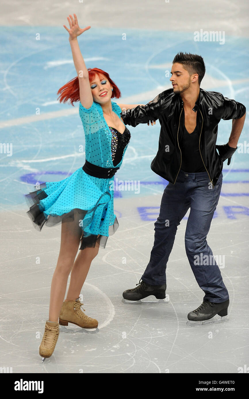 Tiffany Zahorski en France et Alexis Miart en action lors de la ronde préliminaire de la compétition de danse libre sur glace lors des championnats européens de patinage artistique à la Motorpoint Arena, Sheffield Banque D'Images