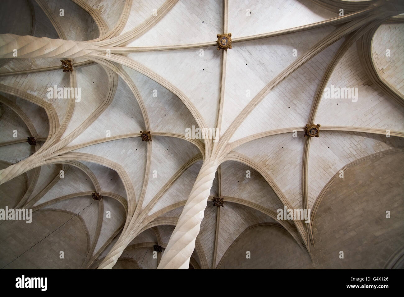 La Llotja voûte gothique intérieur à Palma de Majorque, îles Baléares, Espagne le 13 avril 2016. Banque D'Images