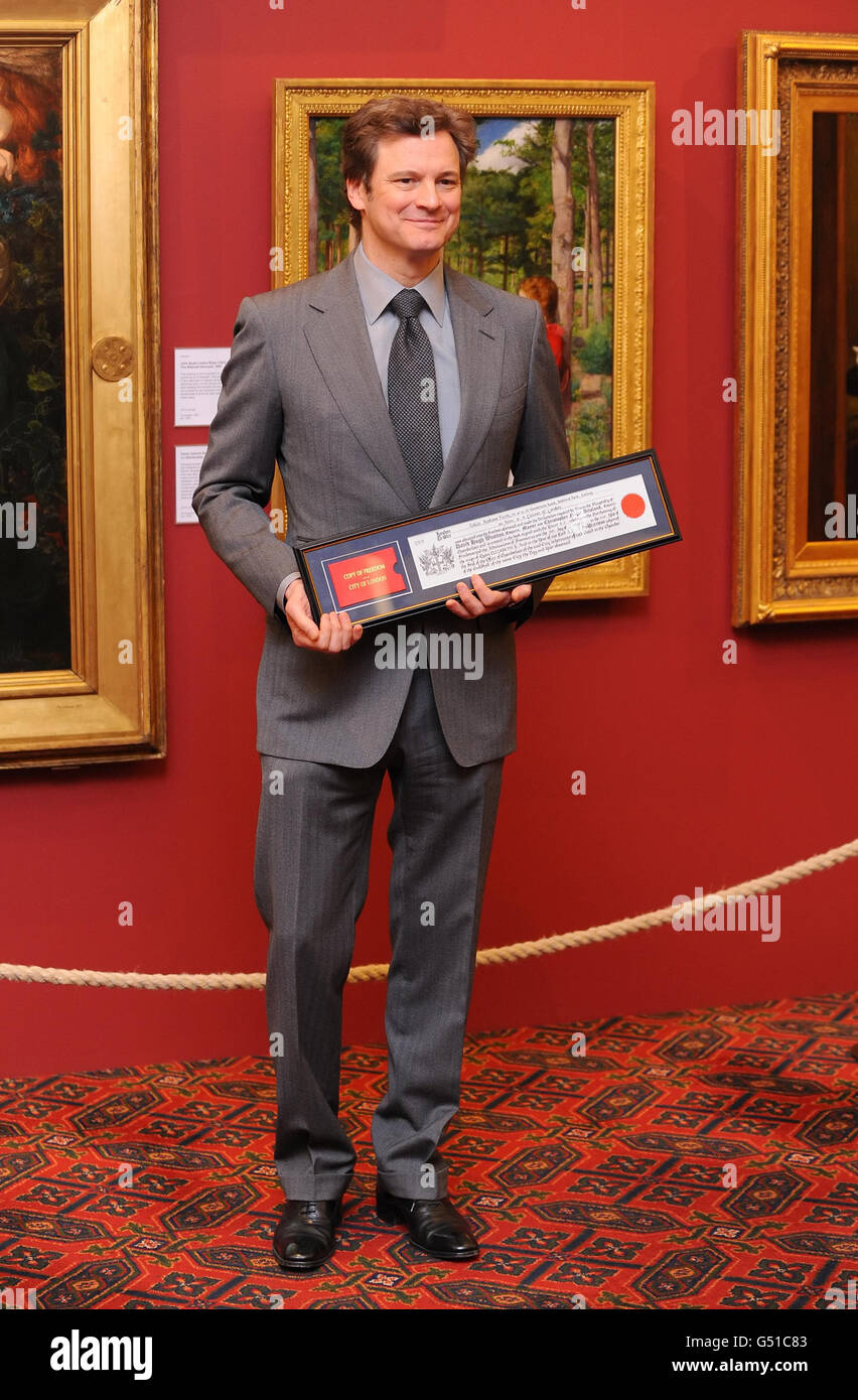 Acteur Colin Firth après avoir reçu la liberté de la ville de Londres, à la Guildhall Art Gallery, dans le centre de Londres. Banque D'Images