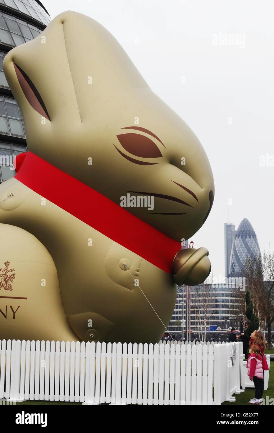 Chasse au lapin or Lindt Banque D'Images