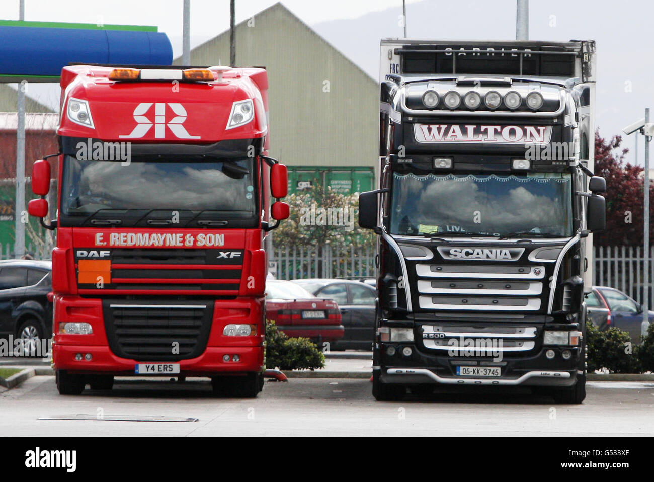 Photo générique des camions de transport dans le port de Dublin. Banque D'Images