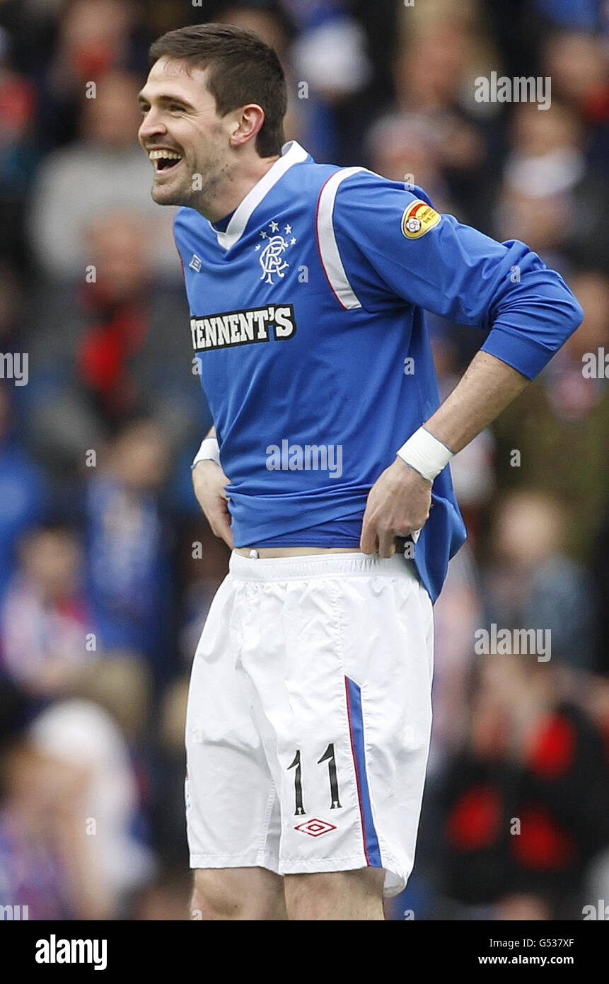 Kyle Lafferty des Rangers célèbre son but lors du match de la Clydesdale Bank Scottish Premier League au stade Ibrox, à Glasgow. Banque D'Images