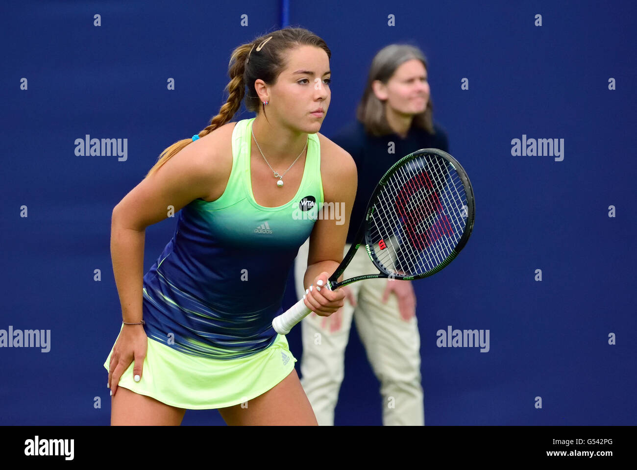 Jodie Burrage (GB) jouant dans le premier tour de qualification, Aegon International, Eastbourne, 2016. (Photographe accrédité) Banque D'Images