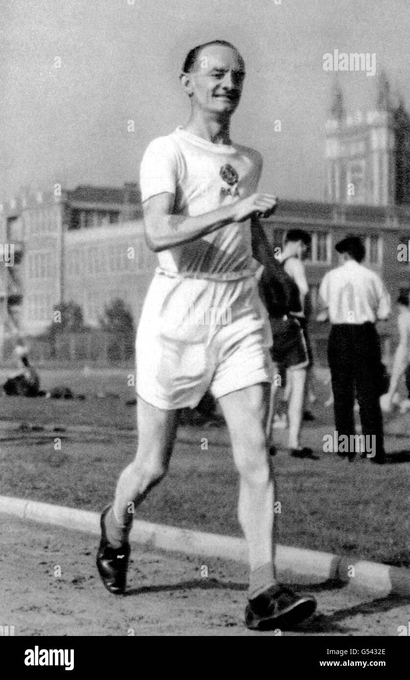 Medaille Escrime Jo 1932 Grande Bretagne Médaille olympique 1932 Banque de photographies et d'images à haute  résolution - Alamy