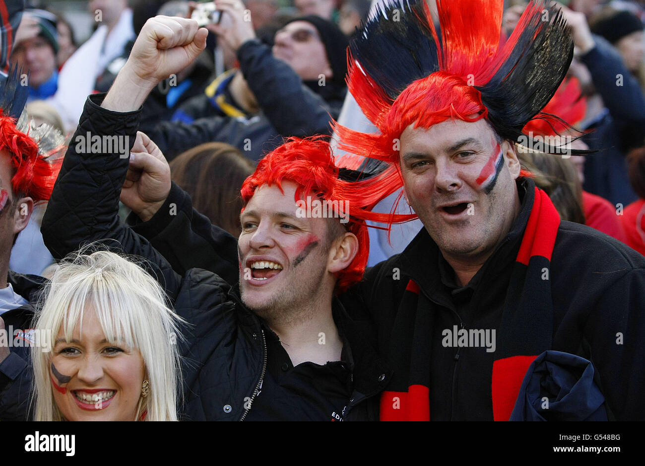 Les fans d'Édimbourg lors de la Heineken Cup, demi-finale au stade Aviva, Dublin. APPUYEZ SUR ASSOCIATION photo. Date de la photo: Samedi 28 avril 2012. Voir l'histoire de PA RUGBYU Ulster. Le crédit photo devrait être le suivant : Julien Behal/PA Wire Banque D'Images