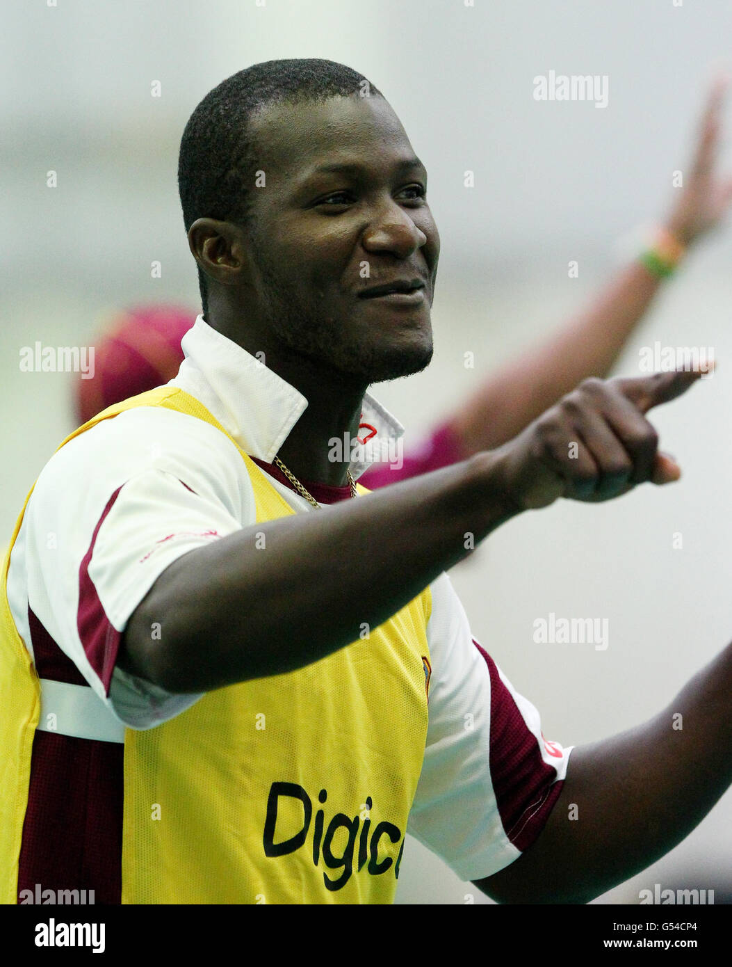 West Indies Captain Darren Sammy lors d'une pratique de filet à l'intérieur au terrain du comté de PROBIZ, à Brighton. Banque D'Images