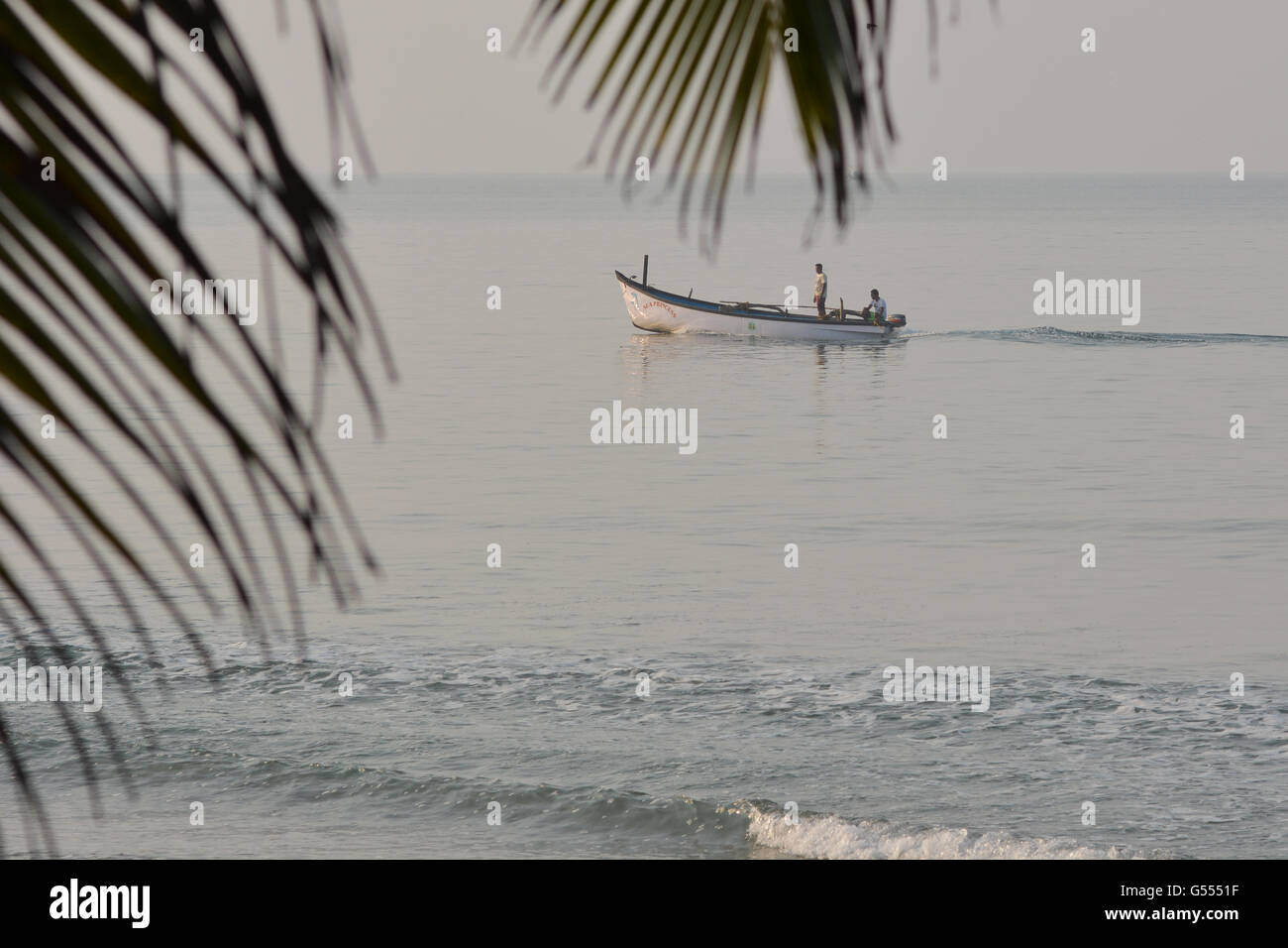 Goa, Inde - le 23 octobre 2015 - La vie à la plage à Goa sur plage d'Anjuna Banque D'Images