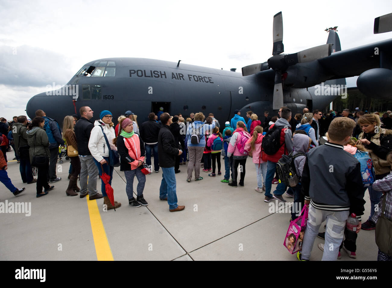 Lask, Pologne. 26 Septembre, 2015. C-130 Hercules de l'Armée de l'Air polonaise ©Marcin Rozpedowski/Alamy Stock Photo Banque D'Images