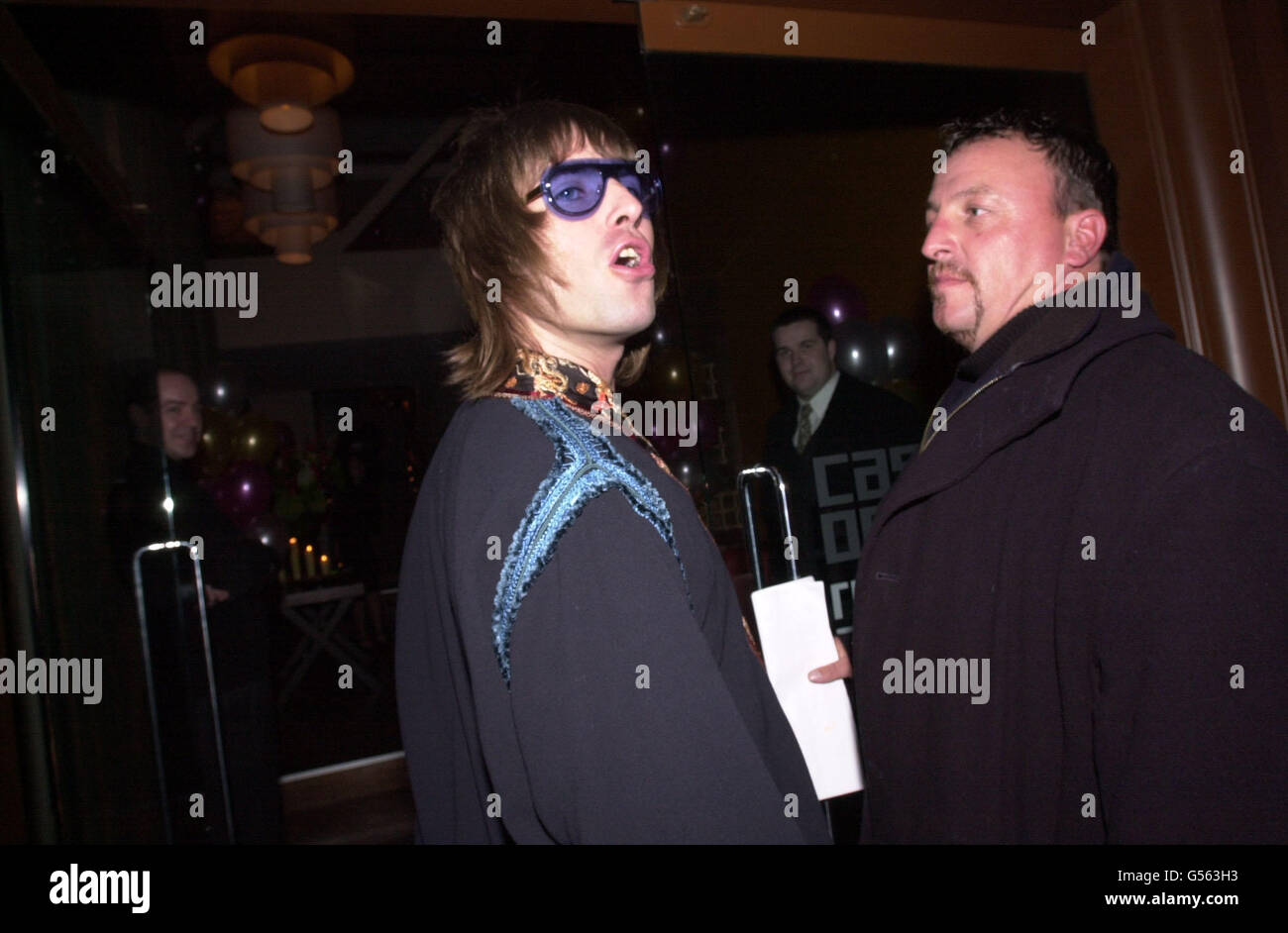 Le leader de l'oasis Liam Gallagher arrive à une fête d'anniversaire pour toute l'étoile Saint Shaznay Lewis, à Londres. Banque D'Images
