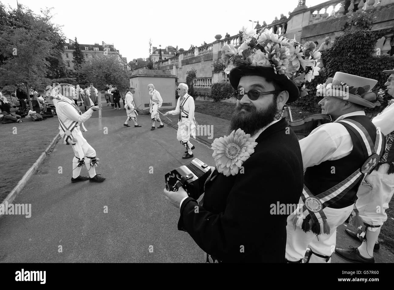 Baignoire Morris Dancers Banque D'Images