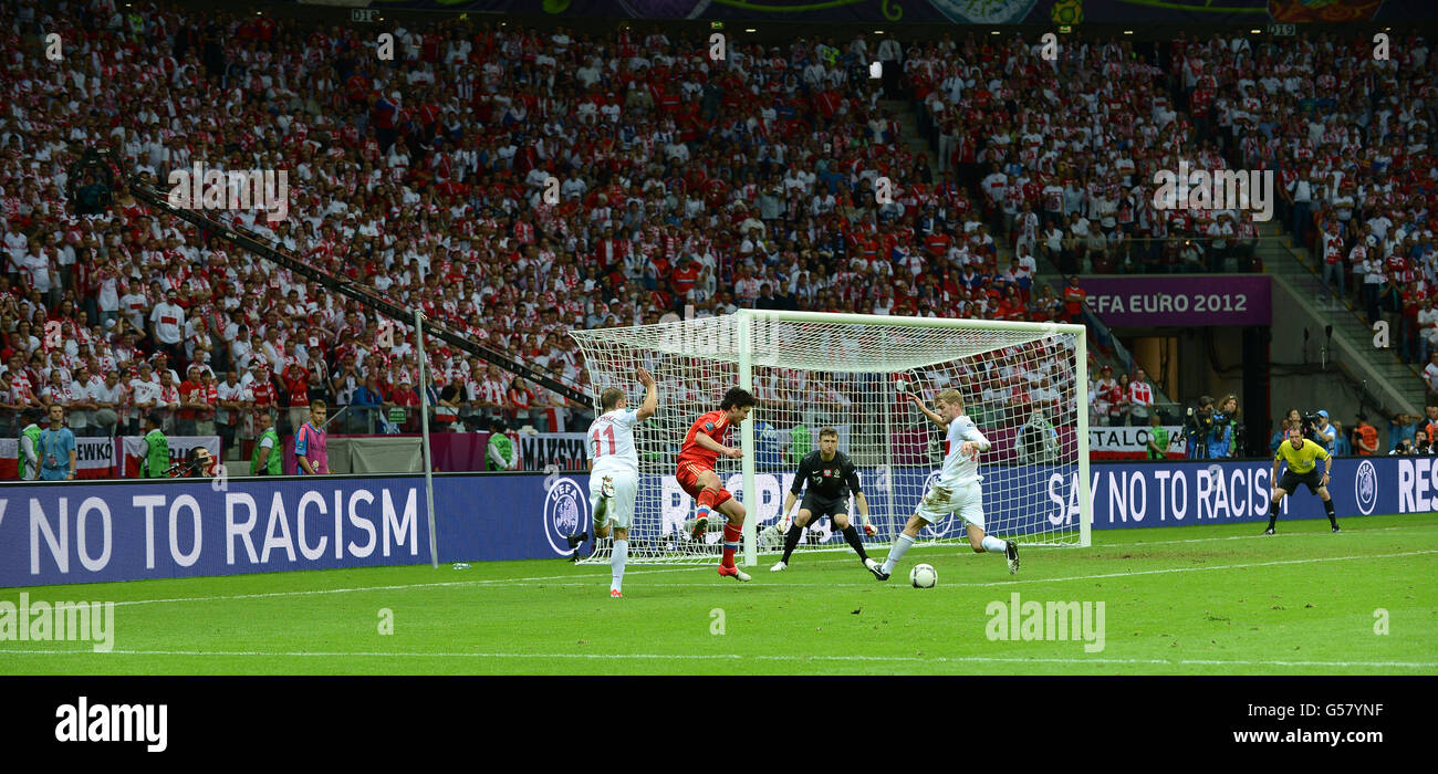 Action de la pologne / Russie jeu en face de UEFA respect/dire non aux conseils de publicité sur le racisme Banque D'Images