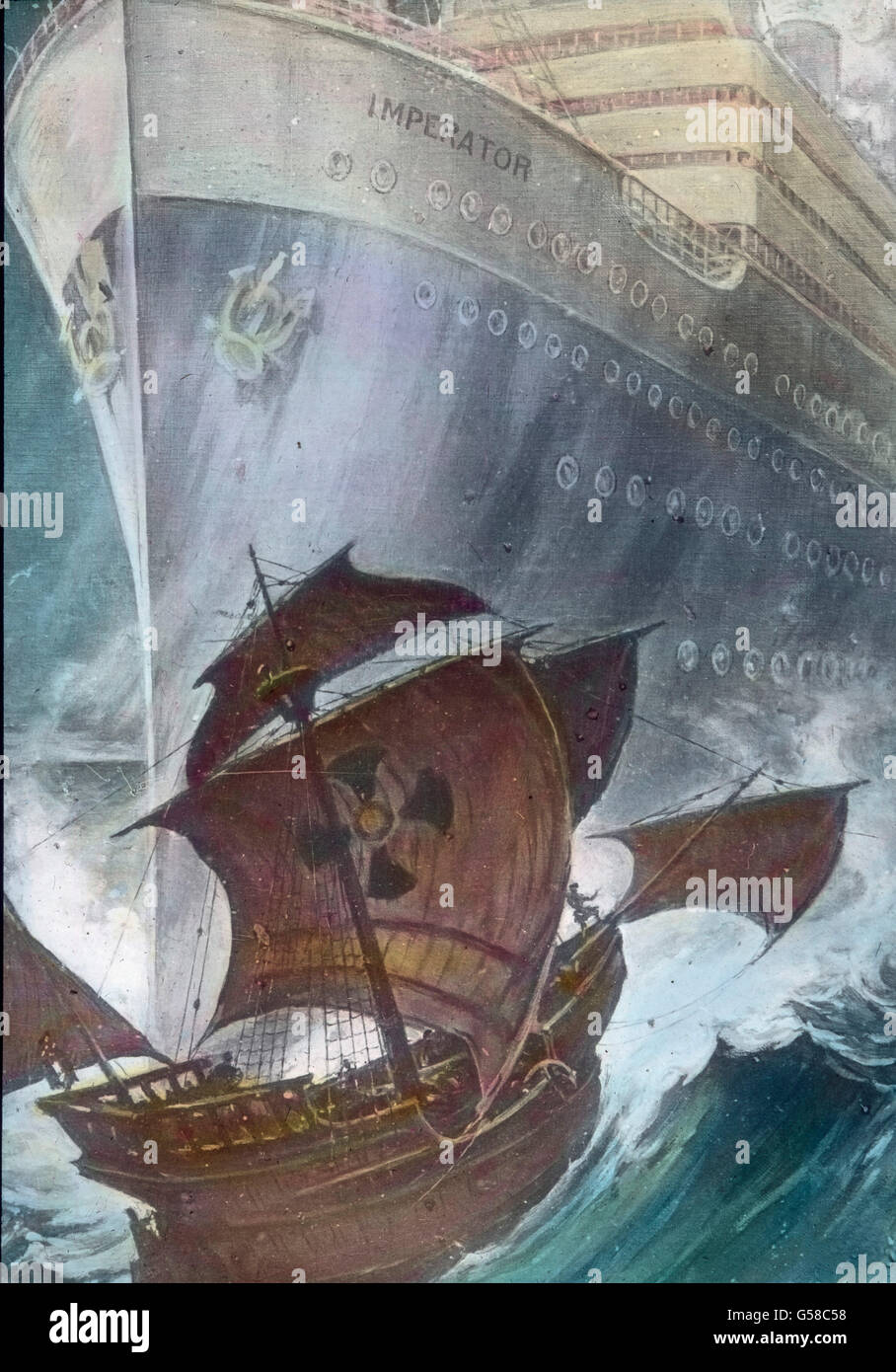 Ein deutsches zeitgenössisches der Schiff RMS Titanic war der Imperator, der für die HAPAG-Linie fuhr. Hier ist der Imperator im Vergleich zu einer Hansekogge dargestellt, die im 14. bis 16. Jahrhundert für die deutsche Hanse fuhr. IMPERATOR, paquebot, semblable au Titanic, Imperator et hanséatique cog, histoire, historique, coloriée de droit Banque D'Images