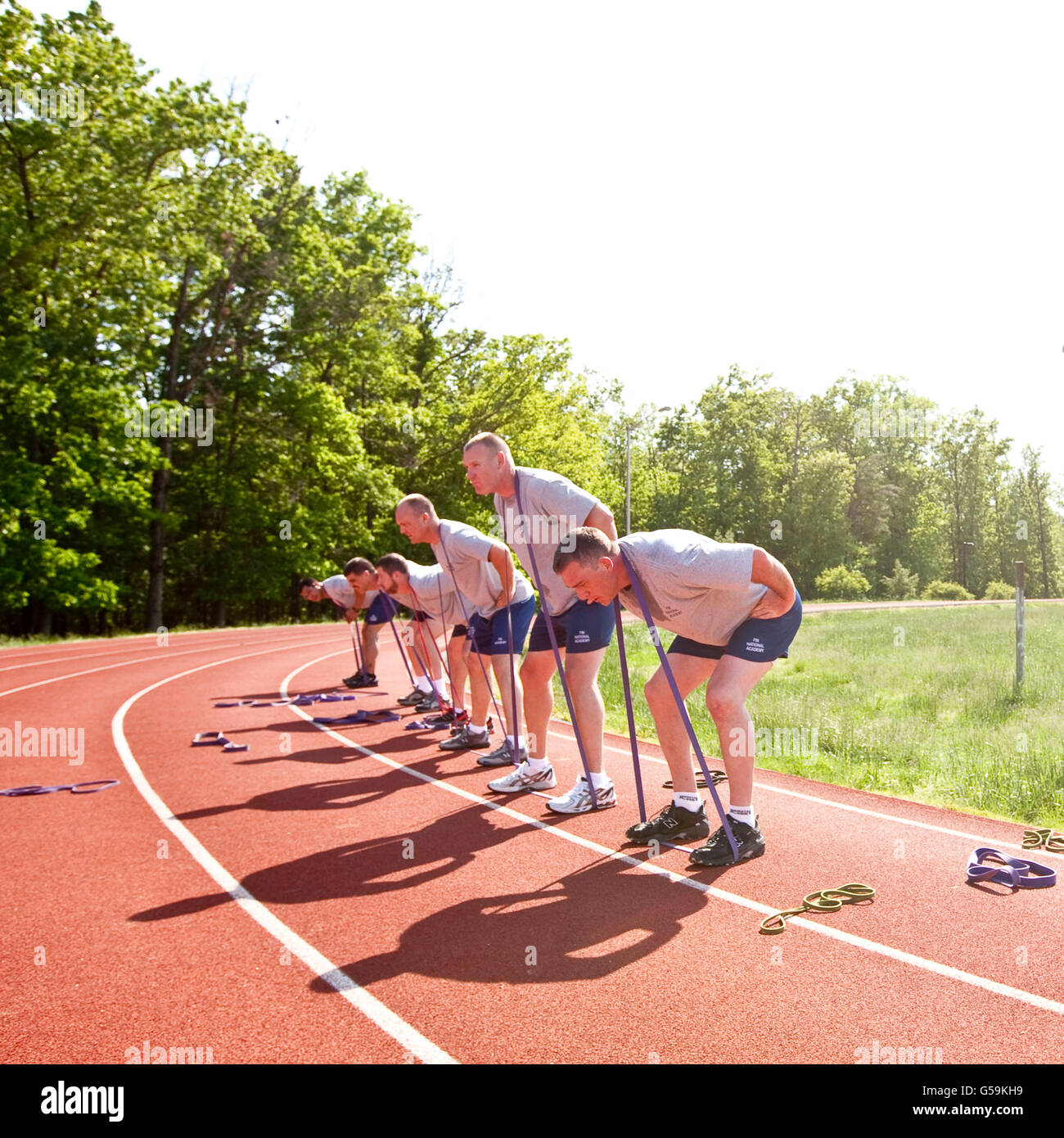Les agents de police de partout dans le pays et à l'étranger exercice sur une piste à l'Académie nationale du FBI à Quantico, Virginie, USA, 12 mai Banque D'Images