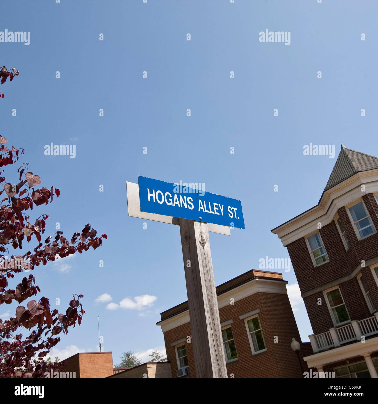 Plaque de rue accueille les visiteurs d'Hogan's Alley, l'entraînement tactique de l'Académie nationale du FBI à Quantico, Virginie, USA, 2009 Banque D'Images