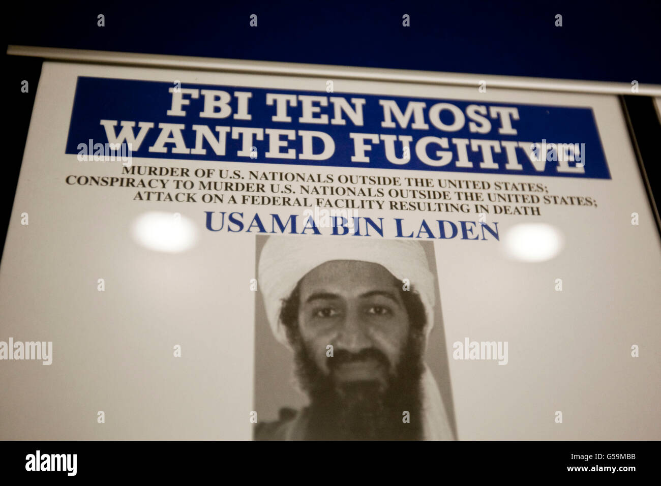 Vue d'une liste d'affichage le FBI's 10 most wanted fugitives sur un mur à l'Académie nationale du FBI à Quantico, Virginie, USA, 2009 Banque D'Images