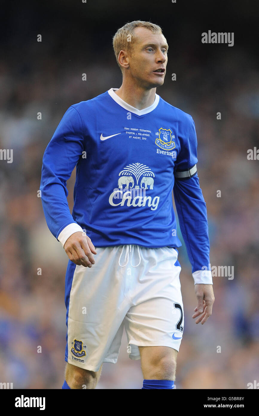 Football - pré-saison amical - Everton / AEK Athènes - Goodison Park.Tony Hibbert d'Everton pendant son match de témoignage Banque D'Images