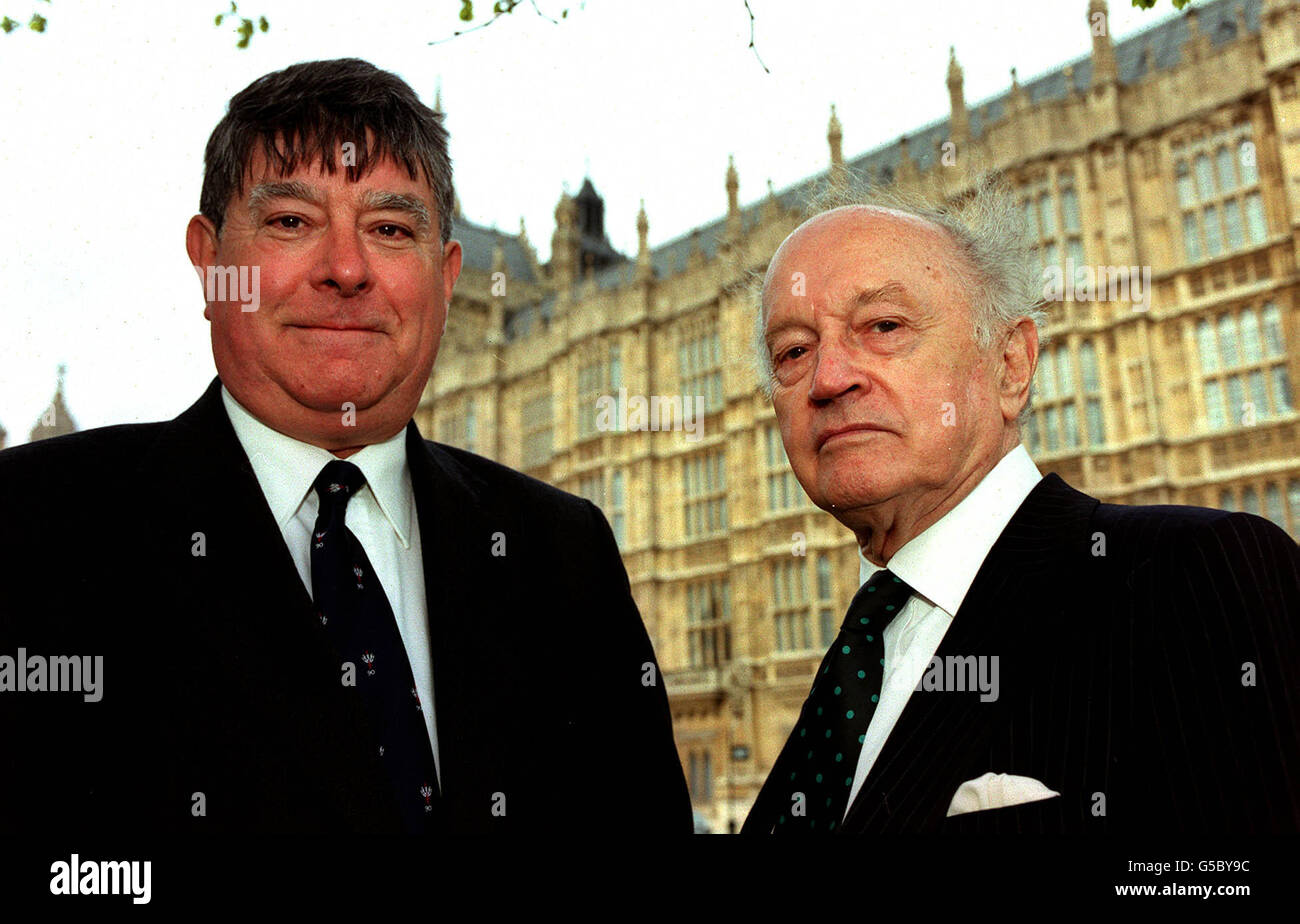 Lord chalfont Banque de photographies et d’images à haute résolution