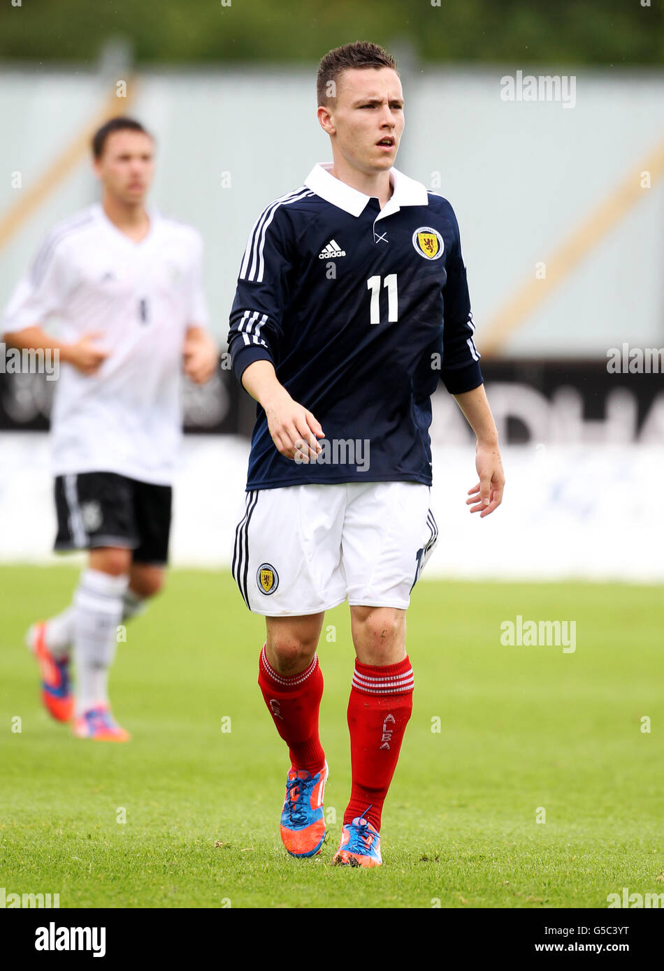 Barrie McKay en Écosse pendant le match du défi international au stade Falkirk, à Falkirk.APPUYEZ SUR ASSOICIATION photo.Date de la photo: Mardi 14 août 2012.Le crédit photo devrait se lire comme suit : Lynne Cameron/PA Wire. Banque D'Images Barrie McKay en Écosse pendant le match du défi international au stade Falkirk, à Falkirk.APPUYEZ SUR ASSOICIATION photo.Date de la photo: Mardi 14 août 2012.Le crédit photo devrait se lire comme suit : Lynne Cameron/PA Wire. Banque D'Images
