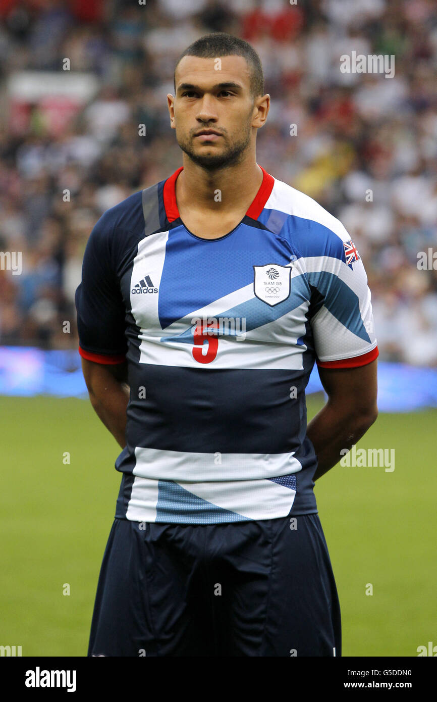 Jeux Olympiques de Londres - compétitions pré-Jeux - jeudi Steven Caulker de Grande-Bretagne Banque D'Images