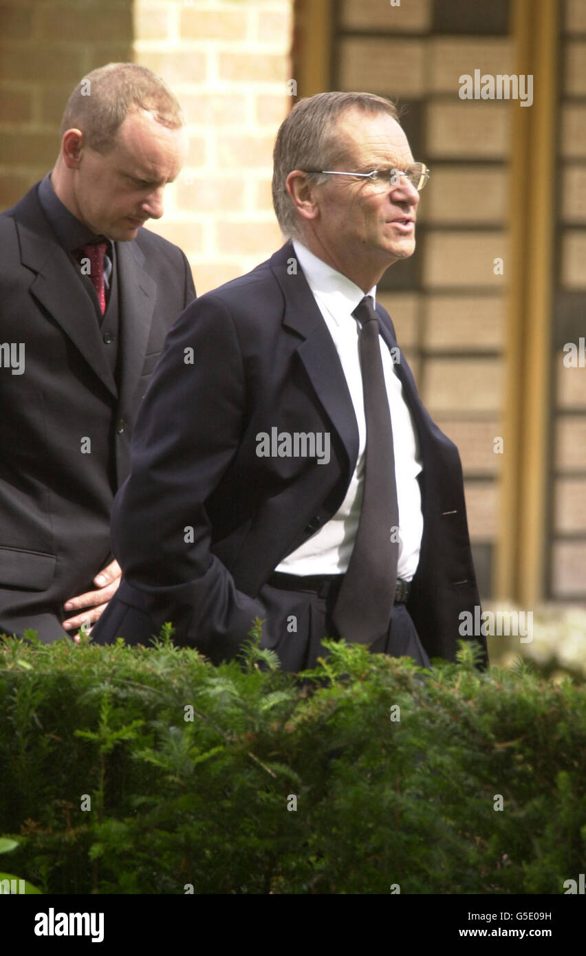 Jeffrey Archer Mère Funeral Banque D'Images