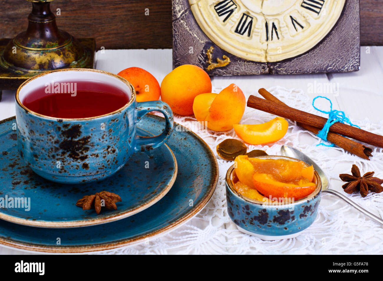 Hibiscus Tea c Bourrage de l'Abricot Banque D'Images
