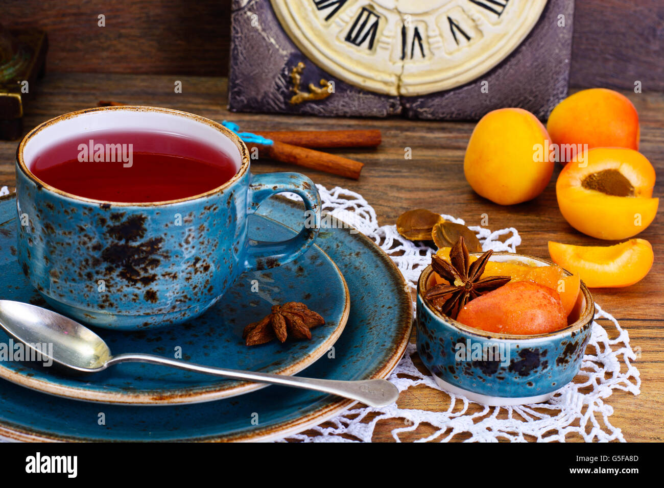 Hibiscus Tea c Bourrage de l'Abricot Banque D'Images