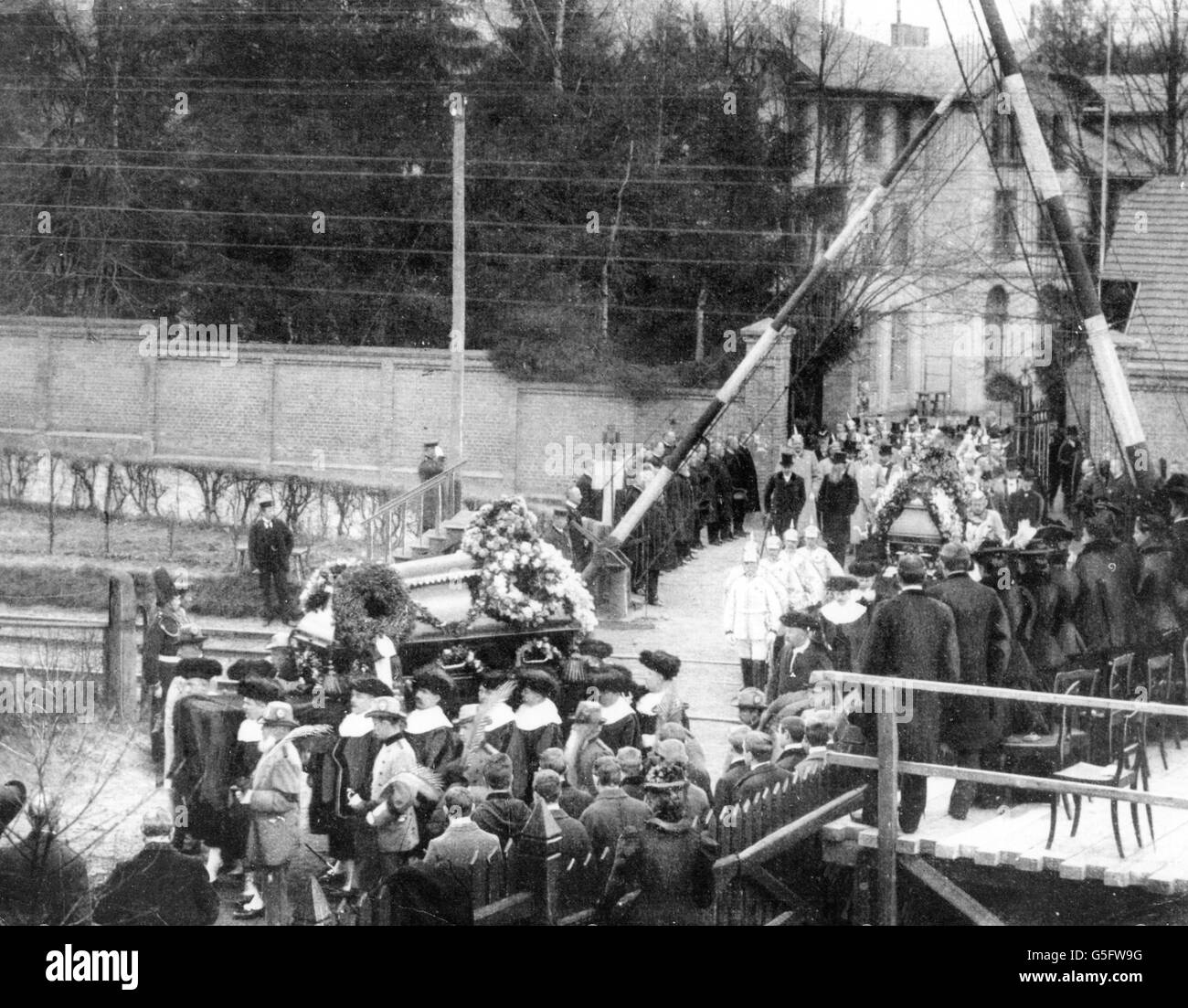 Bismarck, Otto von, 1.4.1815 - 30.7.1898, politicien allemand, mort, transfert des cercueils de lui et de sa femme Johanna au mausolée de Friedrichsruh, 16.3.1899, Banque D'Images