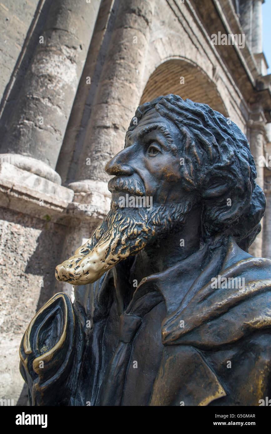 Statue en bronze de François Assise à La Havane Cuba Banque D'Images