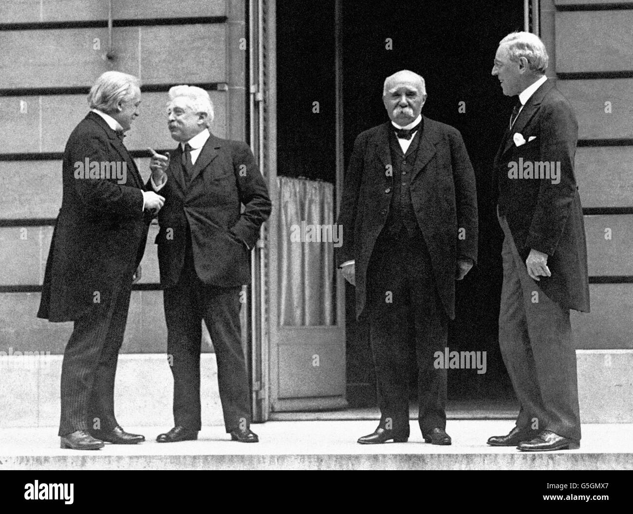 Treaty of versailles 1919 signing Banque de photographies et d’images à