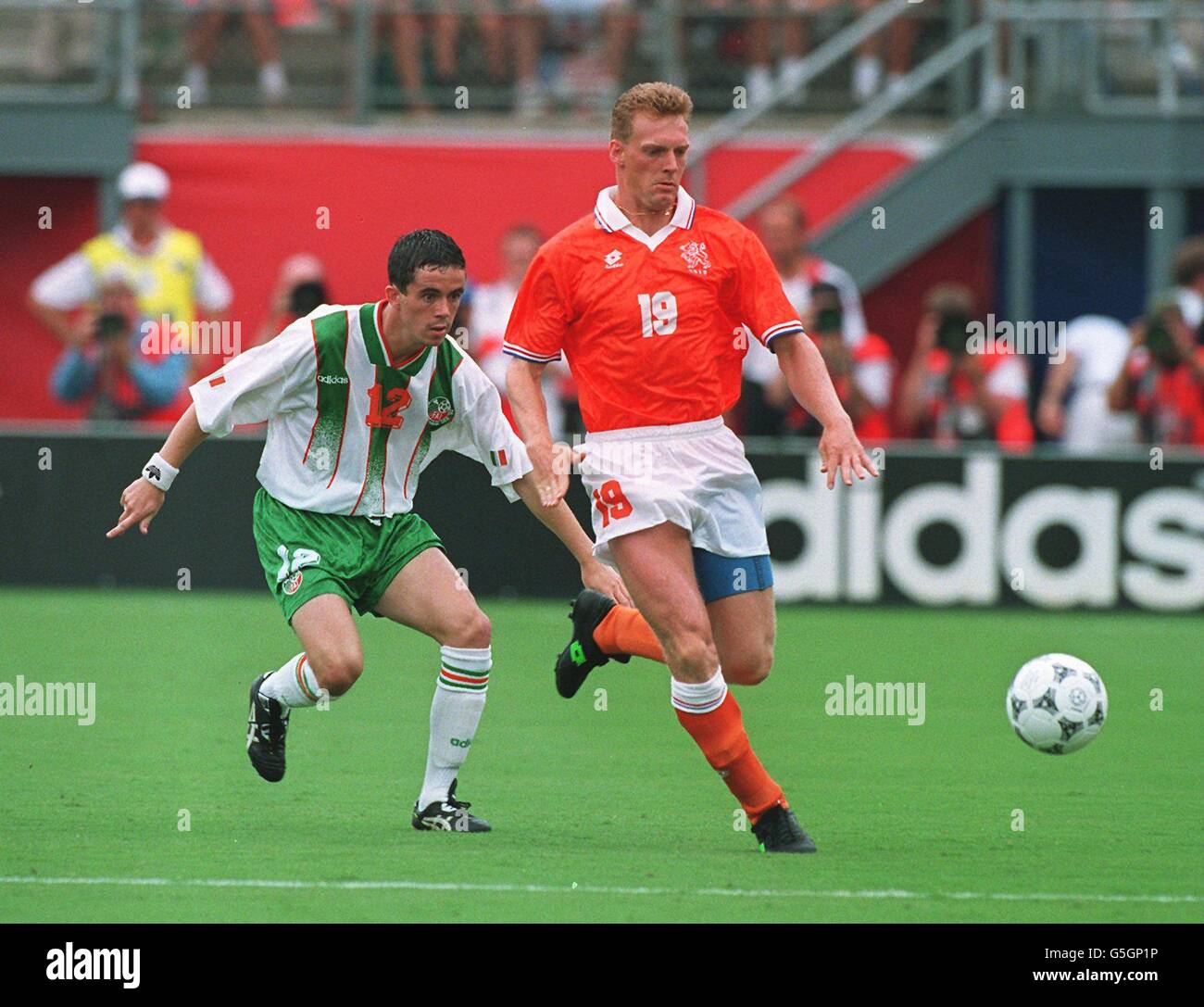 Maillots de foot vintage / rétro - The Football Market - Maillot Pays-Bas vintage domicile #8