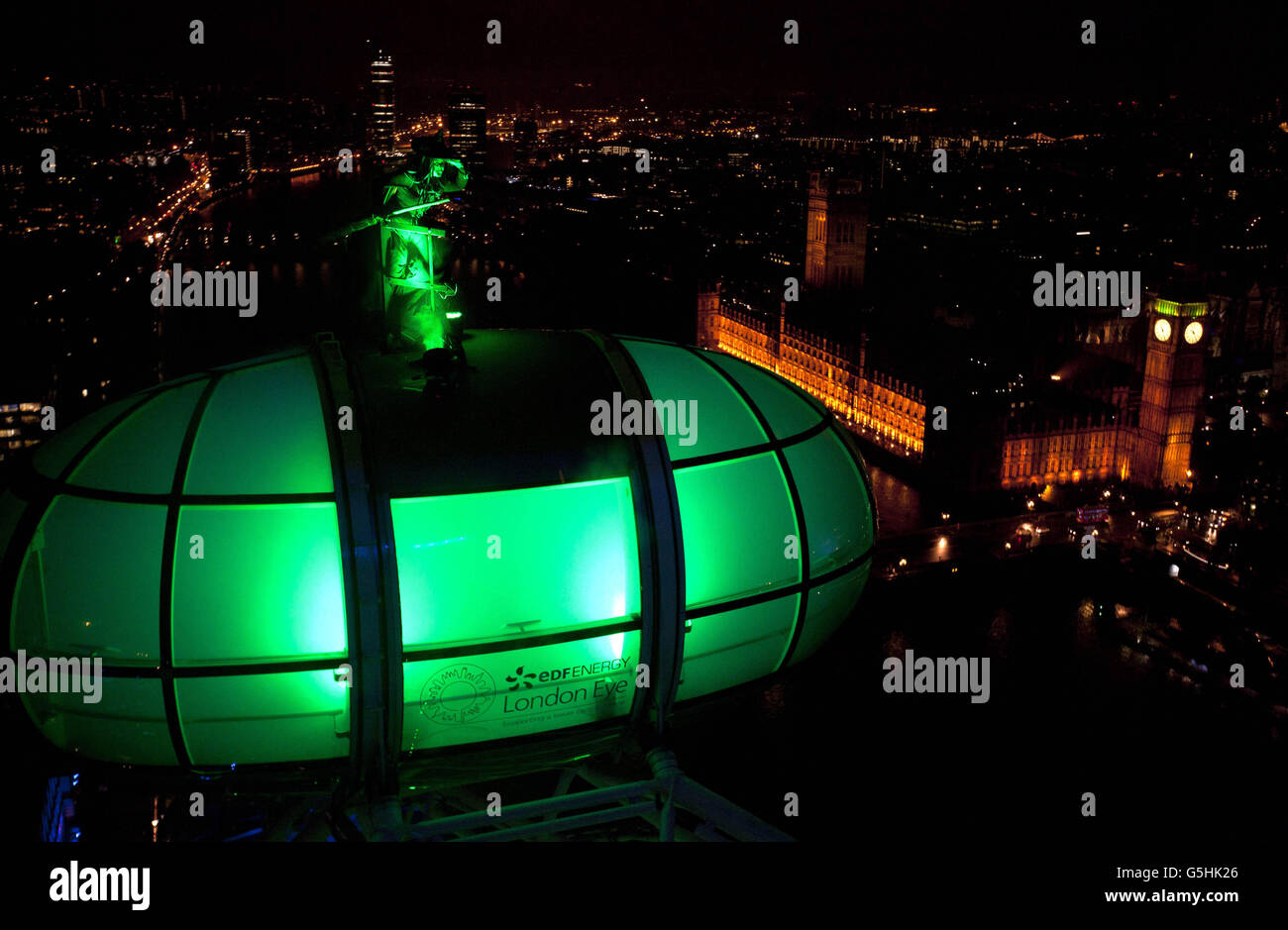EDF Energy London Eye reçoit un visiteur méchant avant Halloween lors du lancement de la Witch Academy. Banque D'Images