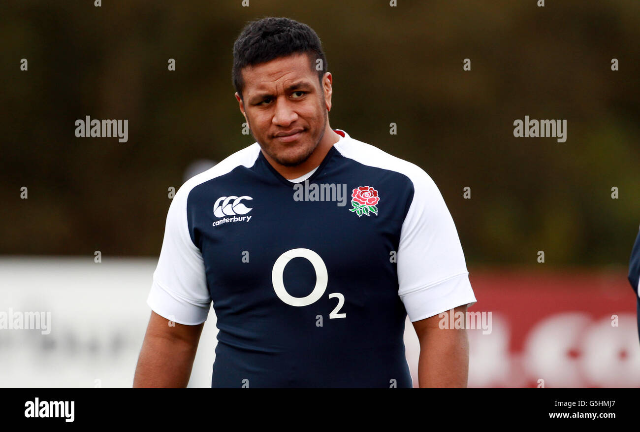 Mako Vunipola, membre de l'équipe d'Angleterre, lors d'une séance d'entraînement au parc St. George, Burton aujourd'hui. Banque D'Images