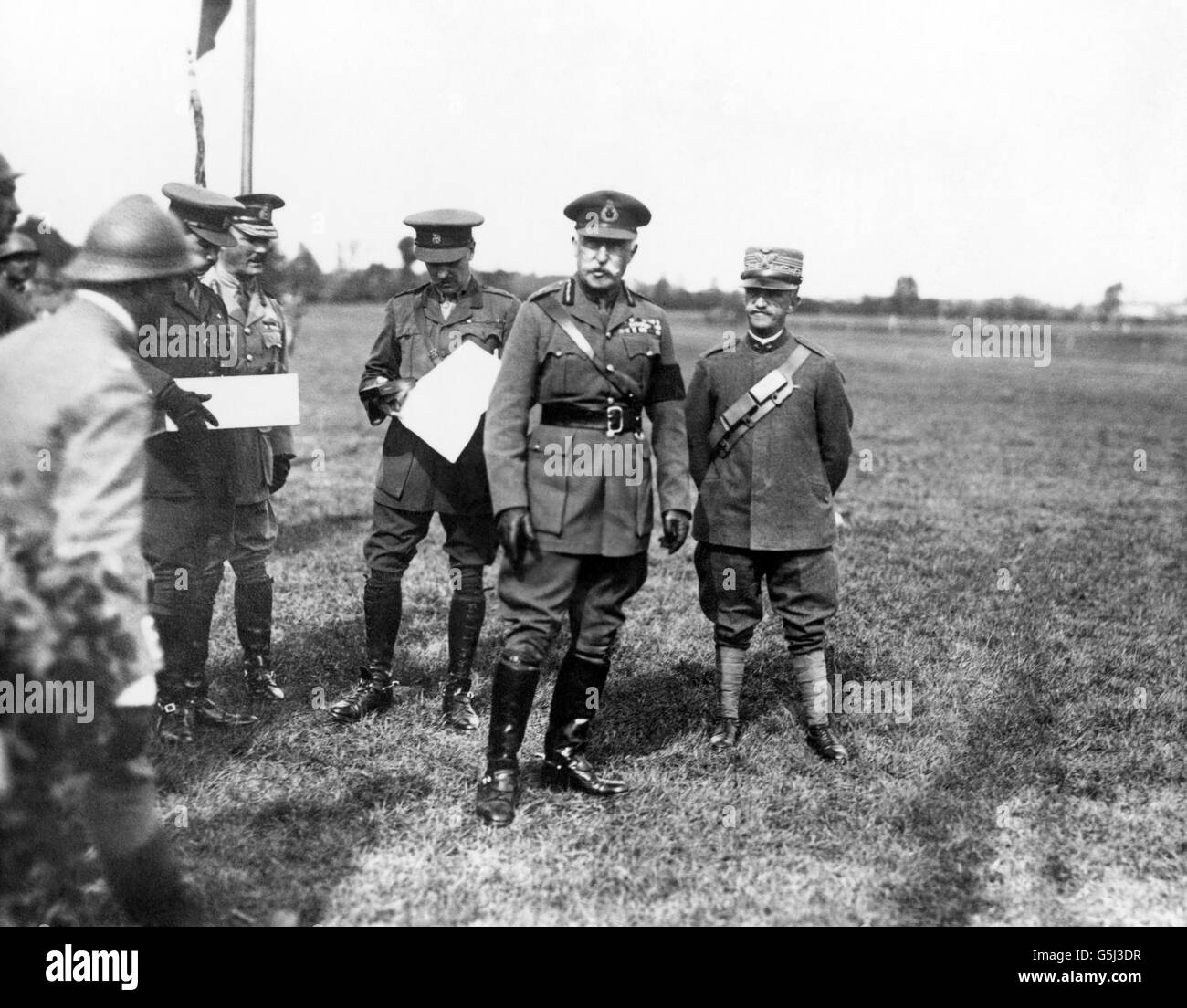 Le duc de Connaught avec le roi d'Italie, photographié au front italien. Banque D'Images