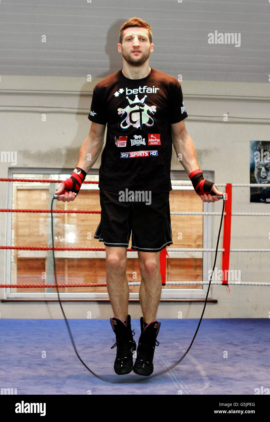 Carl Froch pendant un entraînement de médias au Phoenix amateur Boxing Club, Nottingham. Banque D'Images