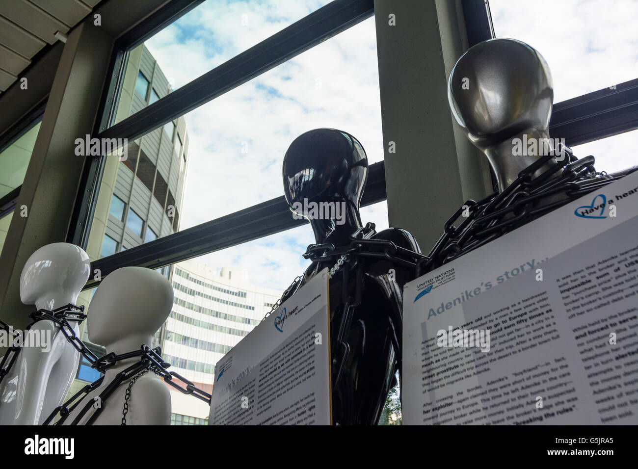 Centre International de Vienne (CIV) : exposition de 'Fonds de contributions volontaires des Nations Unies ' à la traite, Wien, Vienne, au Banque D'Images