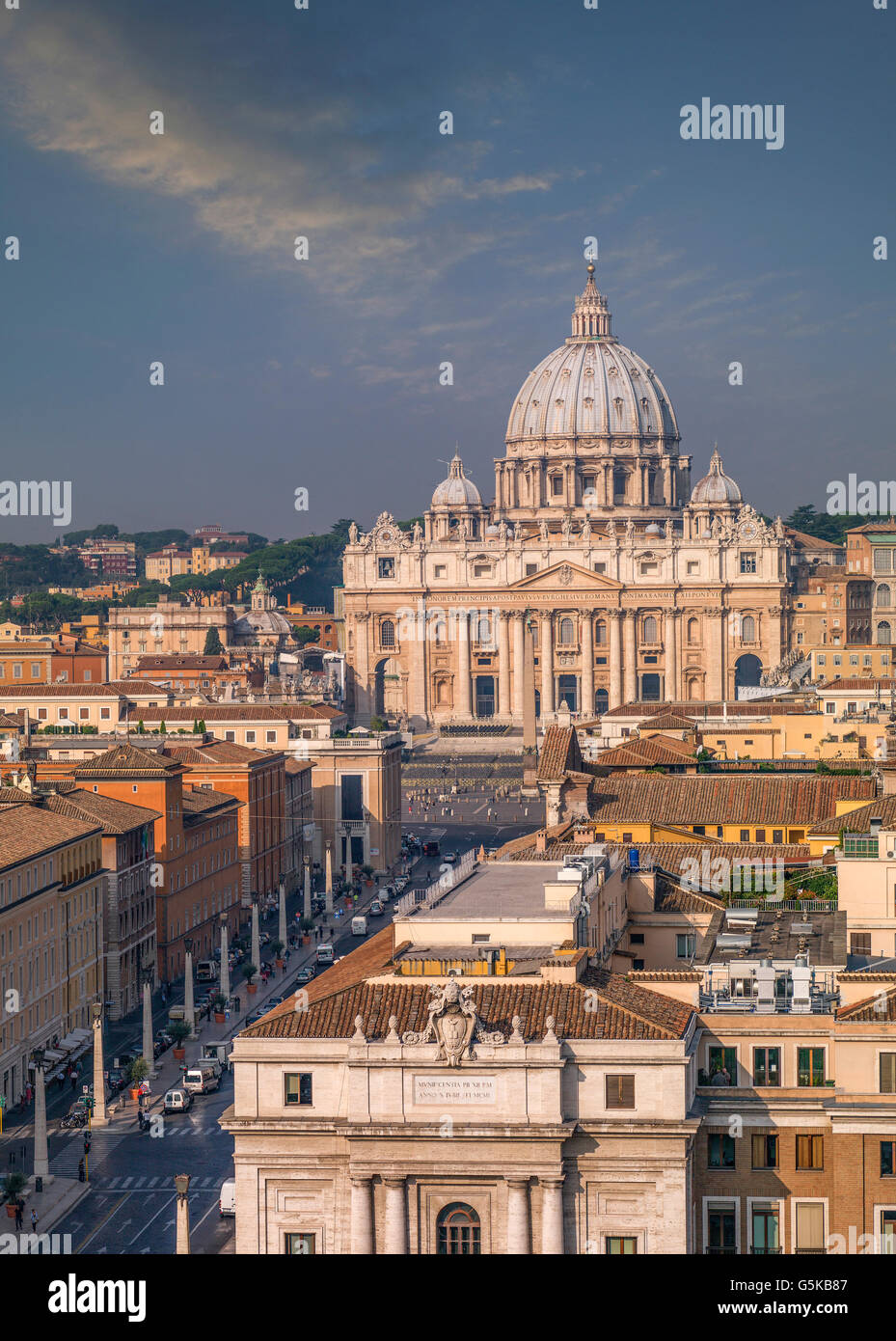 Vue aérienne de la Basilique Saint Pierre au Vatican, Rome, Latium, Italie Banque D'Images