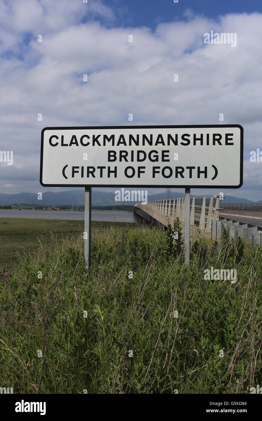 L'ensemble pont Clackmannanshire Firth of Forth en Écosse en juin 2016 Banque D'Images