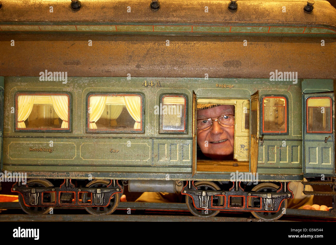 Jouet le plus cher/ Train set Photo Stock - Alamy