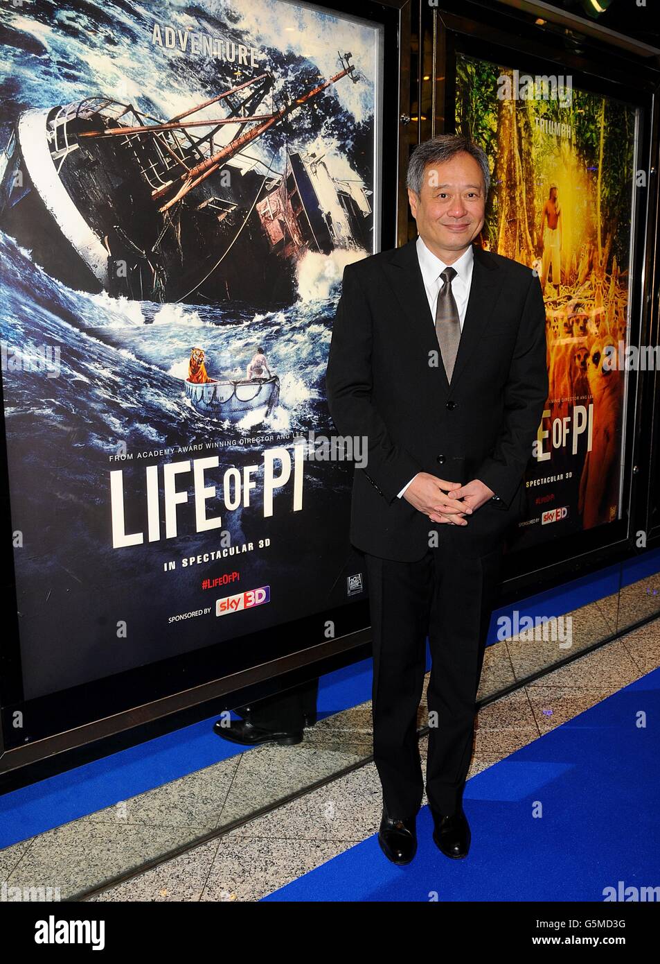 ANG Lee arrive pour la première de Life of Pi à l'Empire Leicester Square, Londres. Banque D'Images