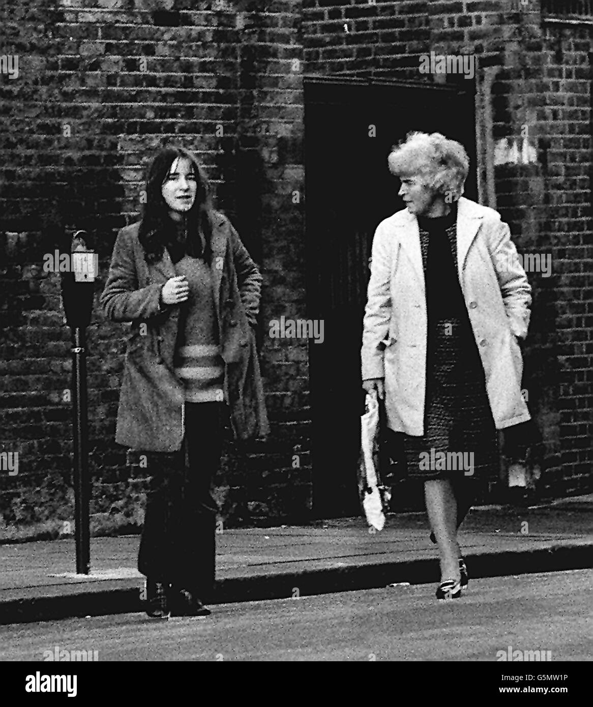 Catherine Judith McLean audience explosions Banque D'Images