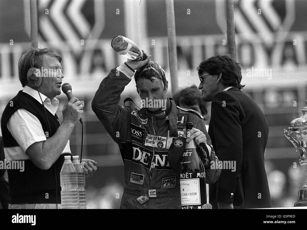 Mansell célèbre win GP Banque D'Images