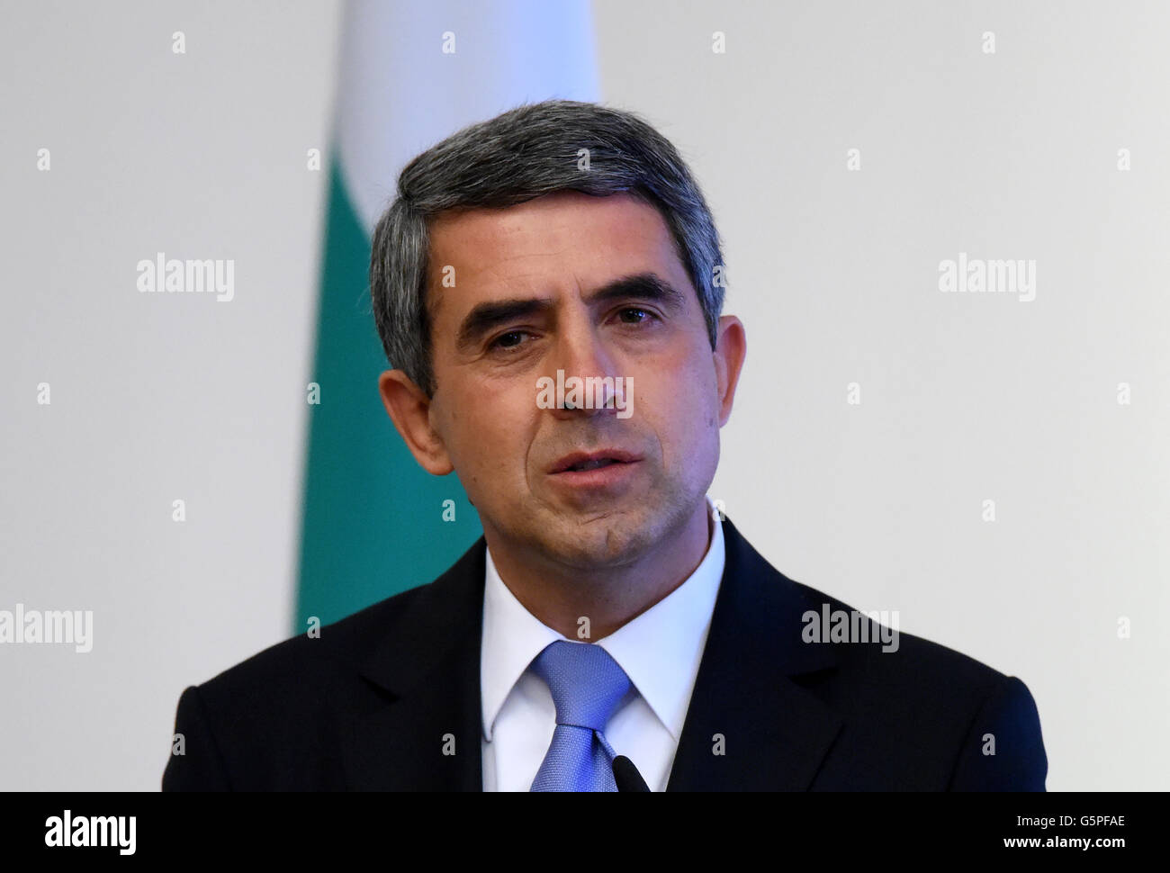 Sofia, Bulgarie. 22 Juin, 2016. Le Président bulgare Rosen Plevneliev et le Président allemand Joachim Gauck (PAS SUR LA PHOTO) répondre aux questions des journalistes à une conférence de presse à l'issue de leurs entretiens dans le bureau du président à Sofia, Bulgarie, le 22 juin 2016. Le Président allemand a cinq jours de voyage continue en Bulgarie. Photo : RAINER JENSEN/dpa/Alamy Live News Banque D'Images