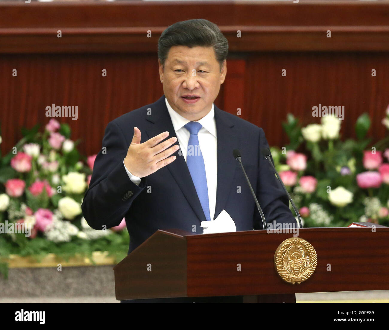 (160622) -- TACHKENT, 22 juin 2016 (Xinhua) -- le président chinois Xi Jinping prononce un discours à l'Assemblée législative de l'Assemblée suprême ouzbeks à Tachkent, Ouzbékistan, 22 juin 2016. (Xinhua/Ma Zhancheng) (cxy) Banque D'Images