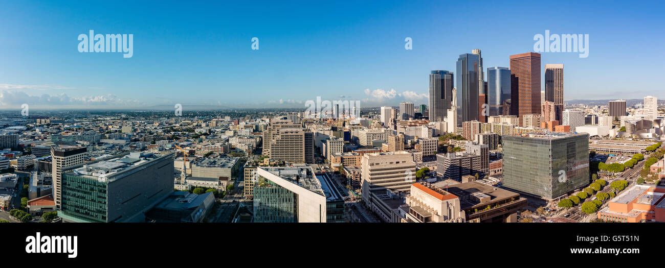 Vue panoramique de Los Angeles skyline avec quartier des gratte-ciel Banque D'Images