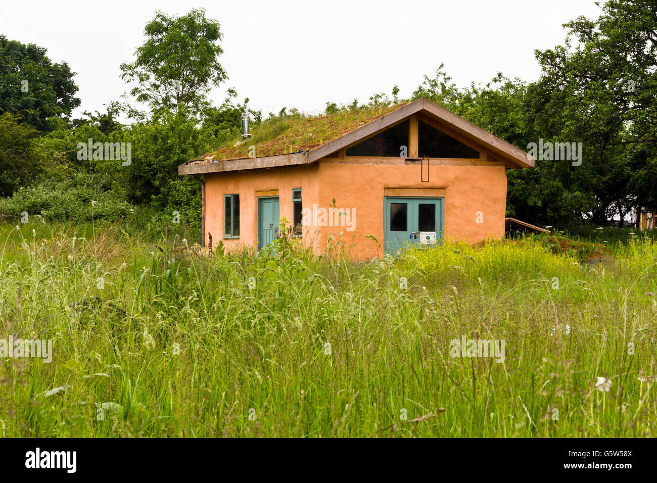 Cabane rustique construit de matériaux naturels Banque D'Images