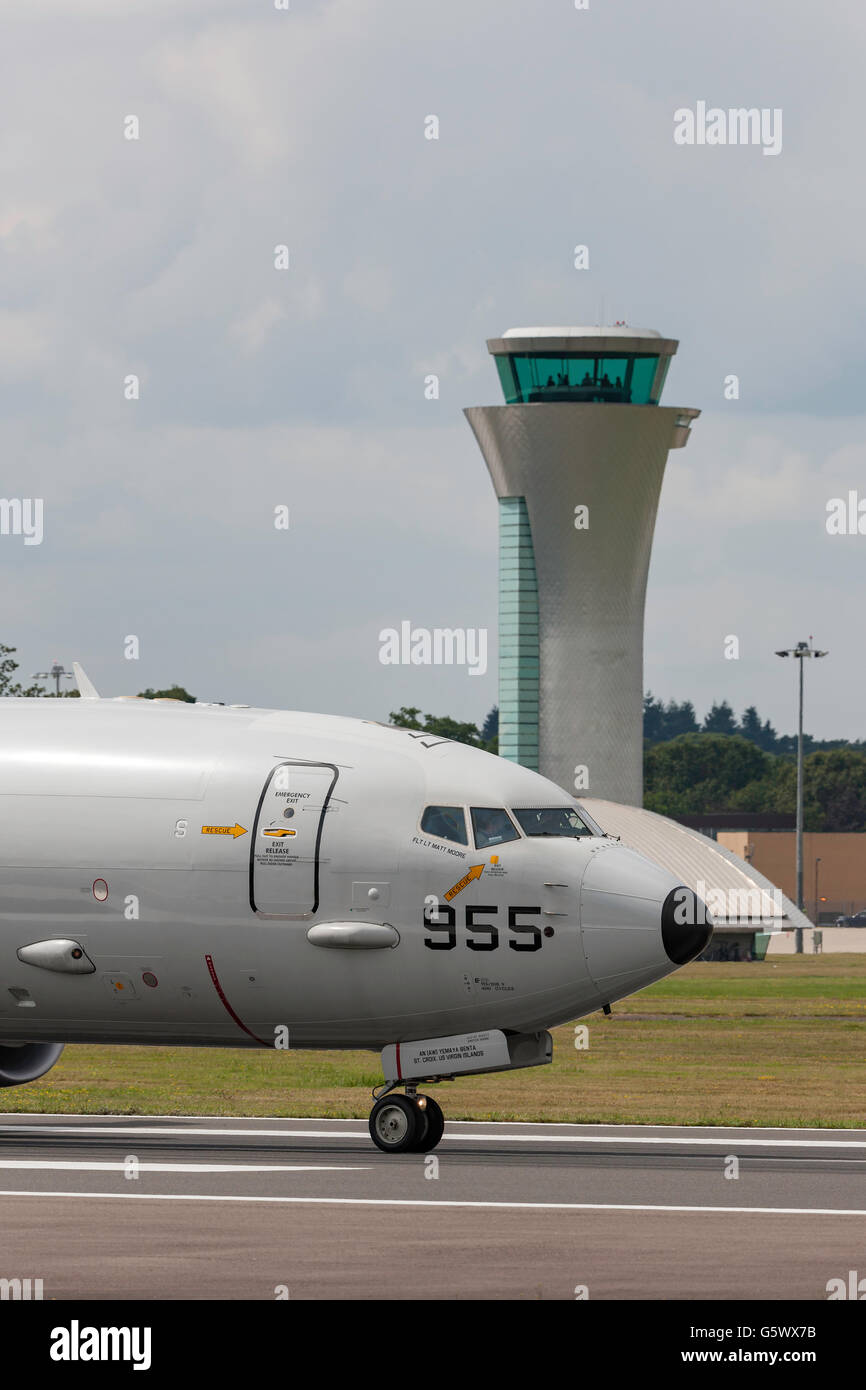 États-unis Navy Boeing P-8A Poseidon les aéronefs de patrouille maritime au Farnborough International Airshow Banque D'Images